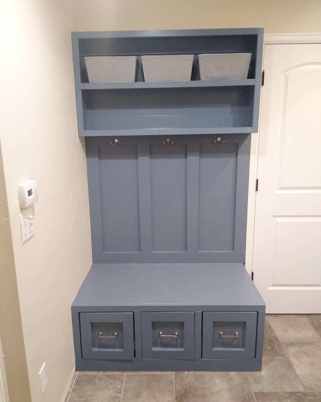 Sherwin Williams Charcoal Blue SW 2739: Color Review
